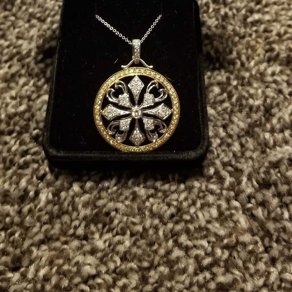 Effy Diamond Pendent